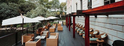 Pivot Hotel Montecasino