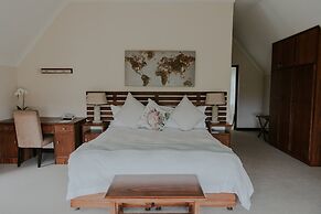 CANA Vineyard Guesthouse