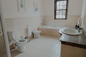 CANA Vineyard Guesthouse