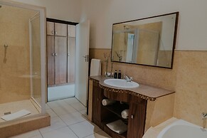 CANA Vineyard Guesthouse