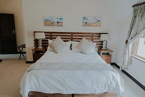 CANA Vineyard Guesthouse