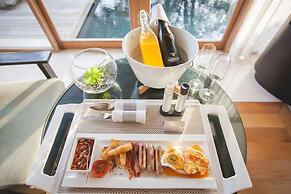 Renaissance Phuket Resort & Spa