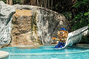 Renaissance Phuket Resort & Spa