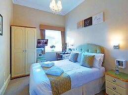Riviera Lodge Hotel