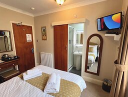 Riviera Lodge Hotel