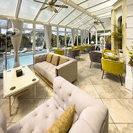 Riviera Lodge Hotel