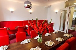 Hotel Allure