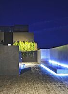 Romano House