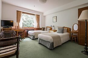 Hilltop Hotel