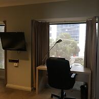 The Waverley International Hotel