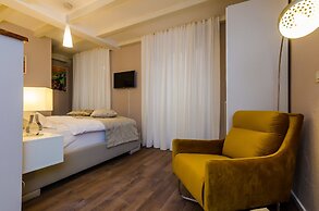 Villa Flores - Apartments
