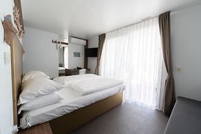 Barbara Piran Beach hotel