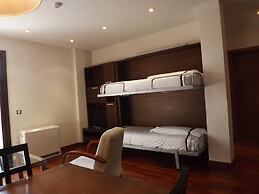 Roca Nevada Suites
