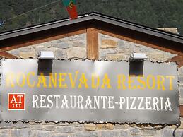 Roca Nevada Suites