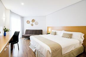 Cullera Holiday Hotel