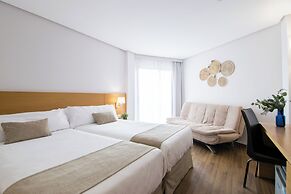Cullera Holiday Hotel