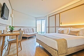 Cullera Holiday Hotel