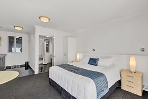 The Hotel Nelson