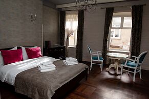Vintage Boutique Hotel