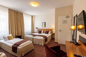 Comfort Hotel Tom Kyle