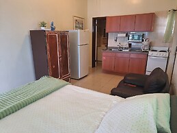 Sunset Gardens Guesthouse