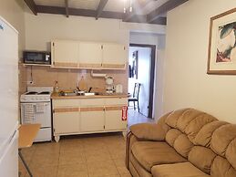 Sunset Gardens Guesthouse