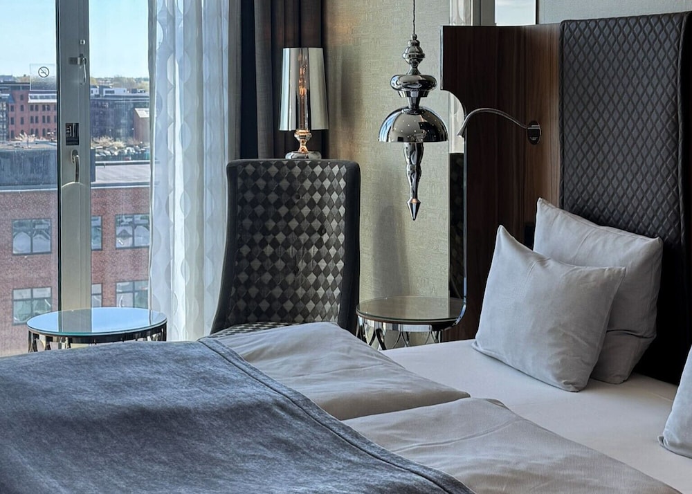 Tivoli Hotel