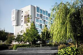 Tivoli Hotel