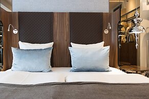 Tivoli Hotel
