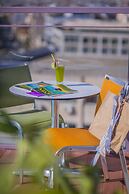 Novus City Hotel