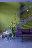Novus City Hotel