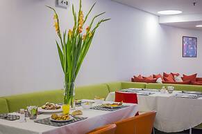 Novus City Hotel