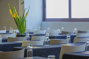 Novus City Hotel