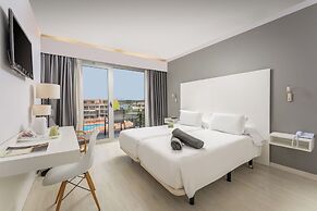 ARTIEM Carlos - Adults Only Hotel