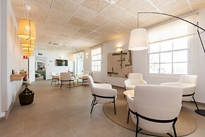 ARTIEM Carlos - Adults Only Hotel