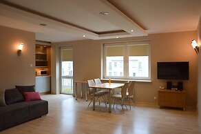 Warsaw Apartments Magnolie