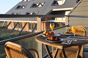 Paal 8 hotel aan Zee