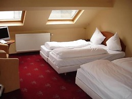 Hotel Albert 2