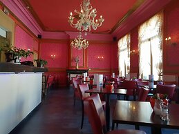 Hotel Albert 2