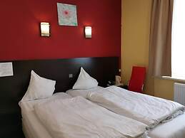 Hotel Albert 2