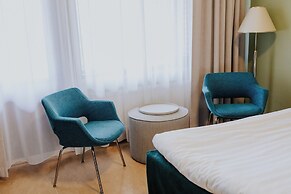 Hotel Fjalar