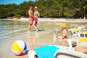Pine Beach Bungalows – all inclusive