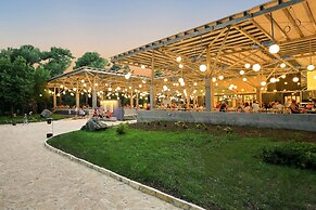 Pine Beach Bungalows – all inclusive
