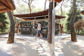 Pine Beach Bungalows – all inclusive