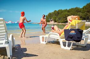 Pine Beach Bungalows – all inclusive