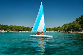 Pine Beach Bungalows – all inclusive