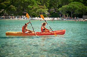 Pine Beach Bungalows – all inclusive