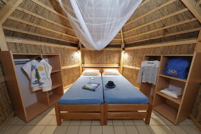 Pine Beach Bungalows – all inclusive