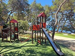 Pine Beach Bungalows – all inclusive