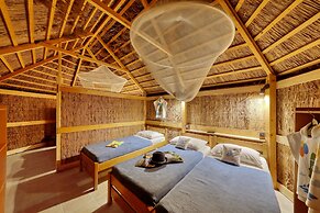 Pine Beach Bungalows – all inclusive